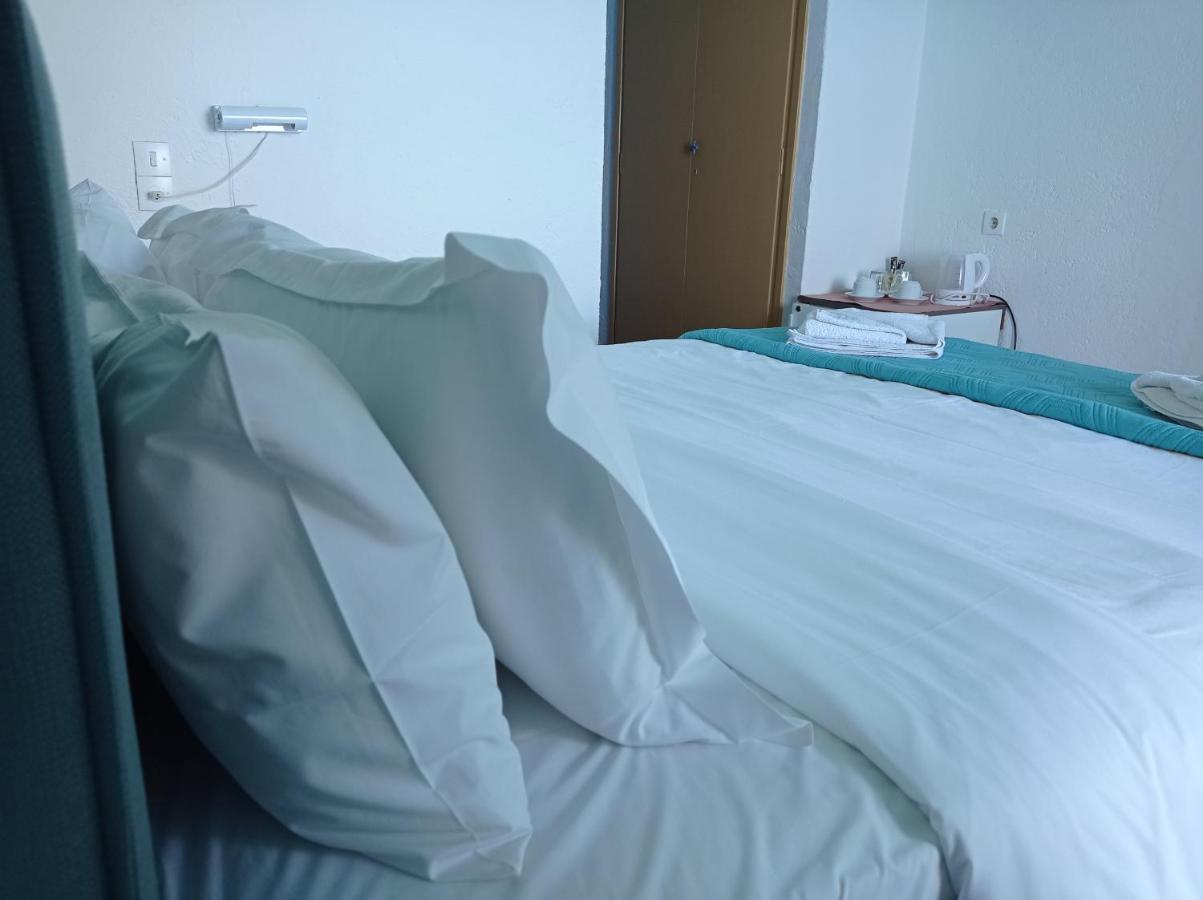 Ostria Hotel Áyios Nikítas Екстериор снимка