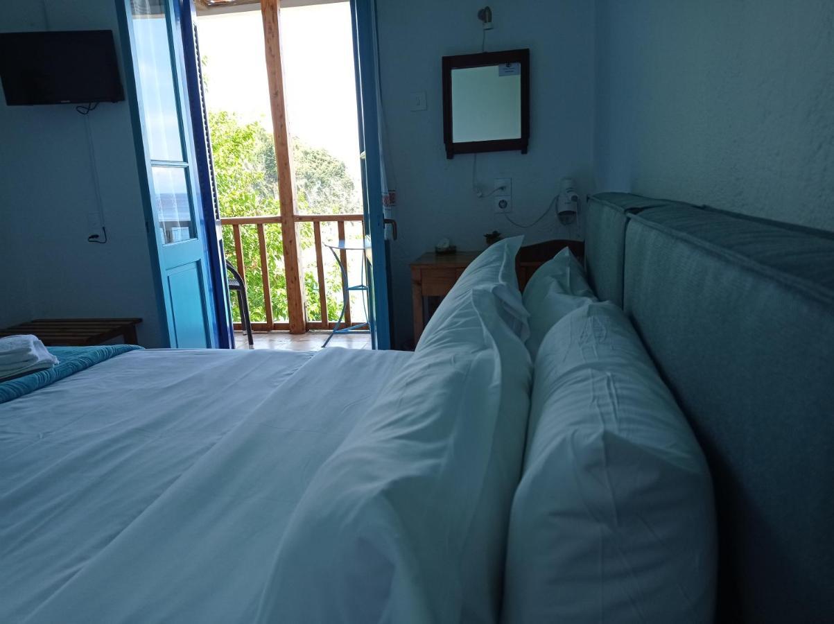 Ostria Hotel Áyios Nikítas Екстериор снимка
